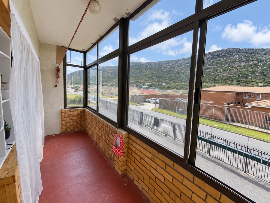 2 Bedroom Property for Sale in Fish Hoek Western Cape